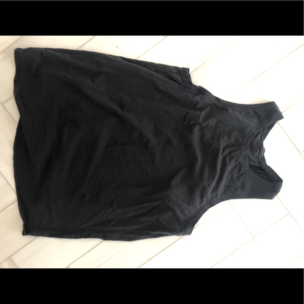 Lululemon all tied up rank size 4 black